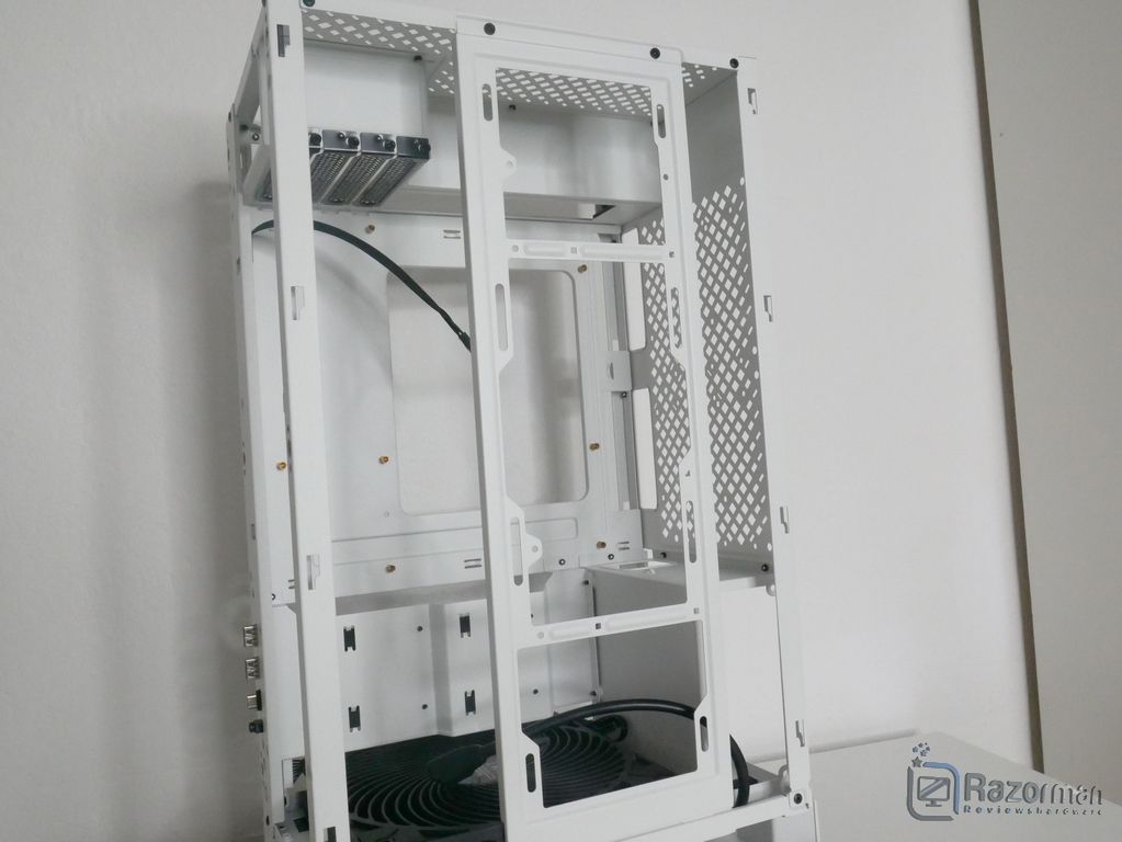 Review Silverstone ALTA G1M 29 Review Silverstone ALTA G1M 28
