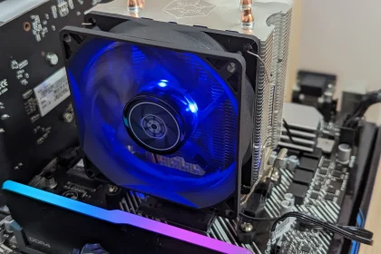 Review Silverstone KR03 14