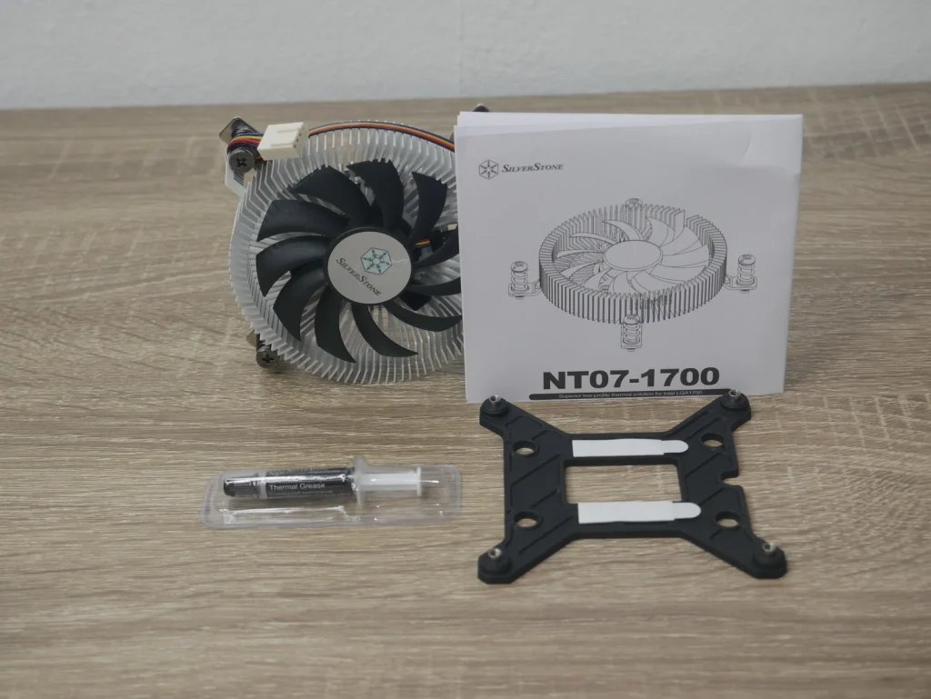 Review Silverstone NT07- 1700 6