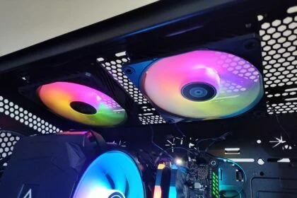 Review Silverstone Shark Force 120 ARGB 6