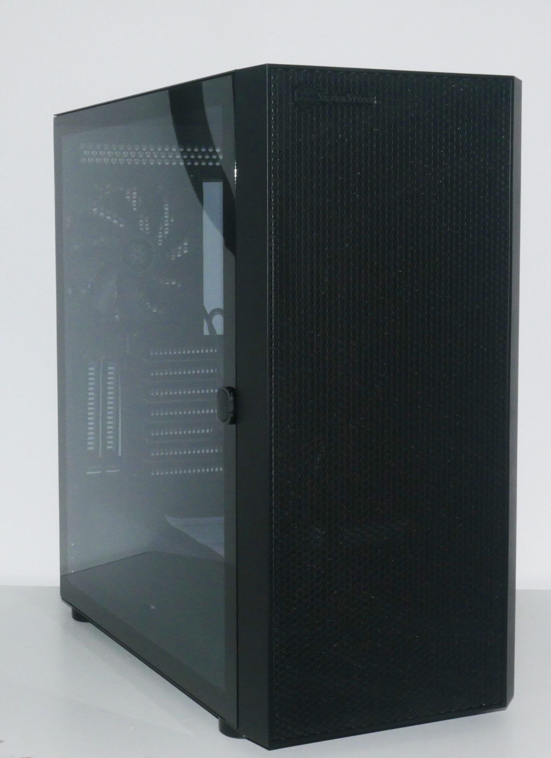 Seta Hardware Review Silverstone Seta H1