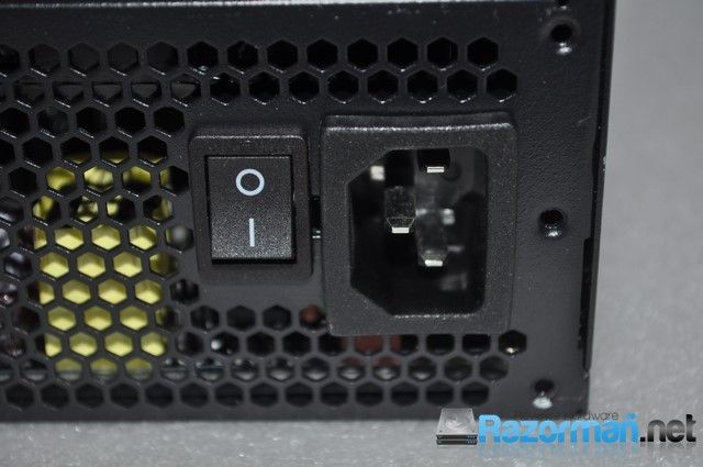 Silverstone SX500-LG (28)
