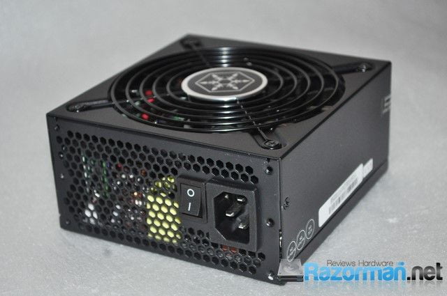 Review Silverstone SX-500LG 8