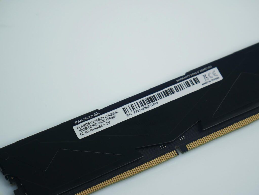 Review T-Force Vulcan DDR5 5600 Mhz 75