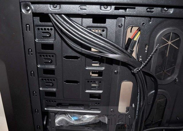 Review Thermaltake Chaser A71 39 Thermaltake Chaser A71 (33)
