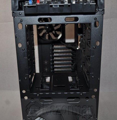 Review Thermaltake Chaser A71 58 Thermaltake Chaser A71 (57)
