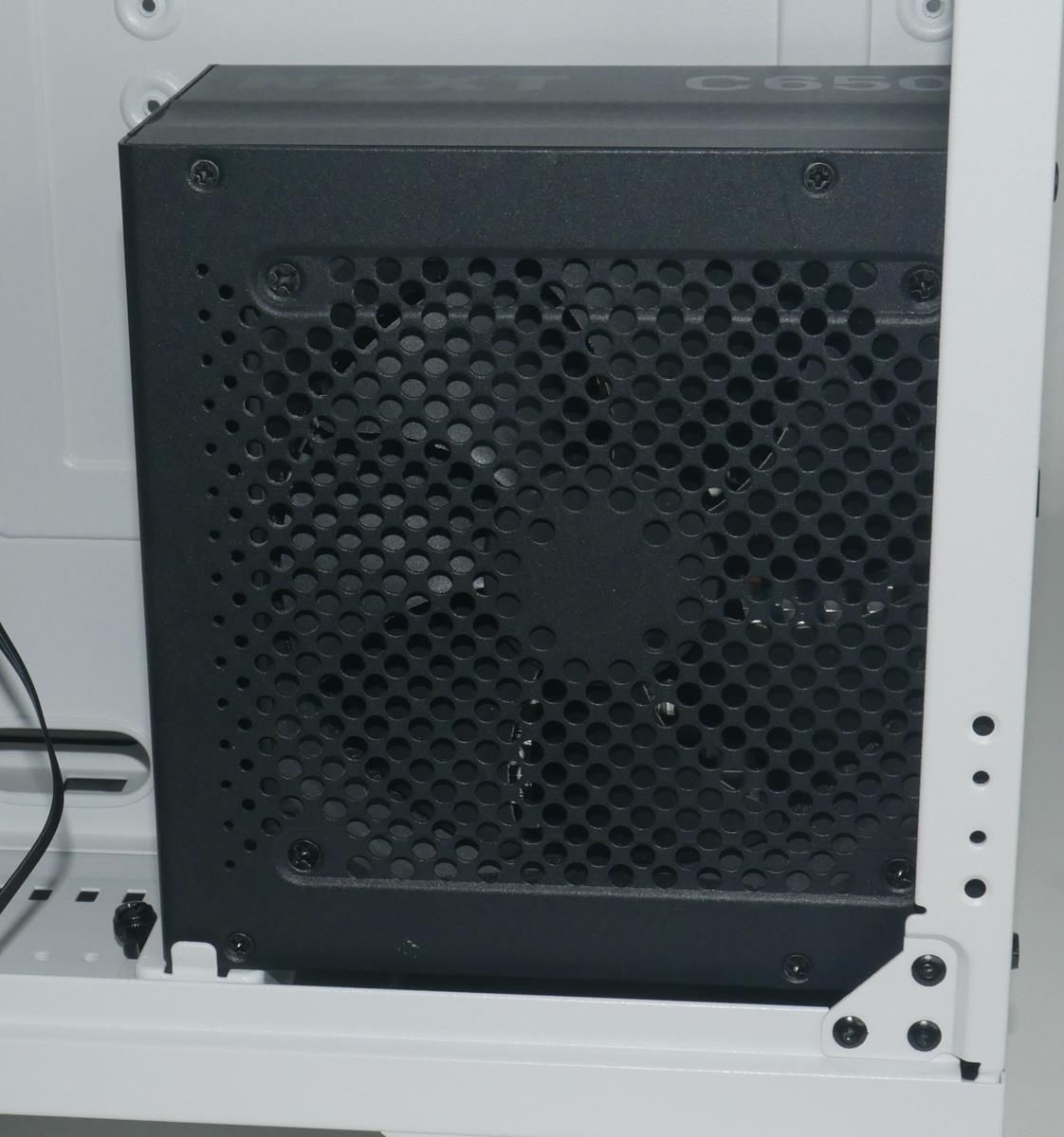 Review Thermaltake View 51 TG Snow ARGB 27 Review Thermaltake View 51 TG Snow ARGB 27