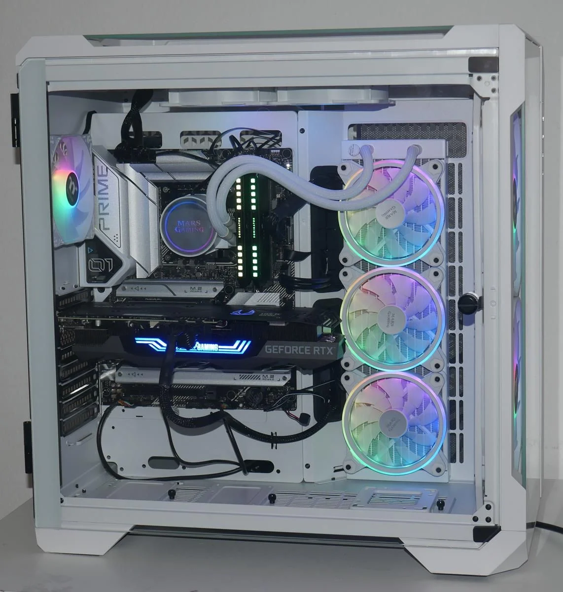 Review Thermaltake View 51 TG Snow ARGB 2 Review Thermaltake View 51 TG Snow ARGB 2