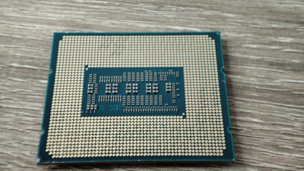 Review Intel Core i5 14600K 155