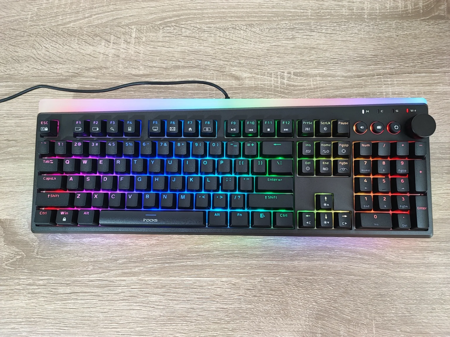Review Irocks K71R 1