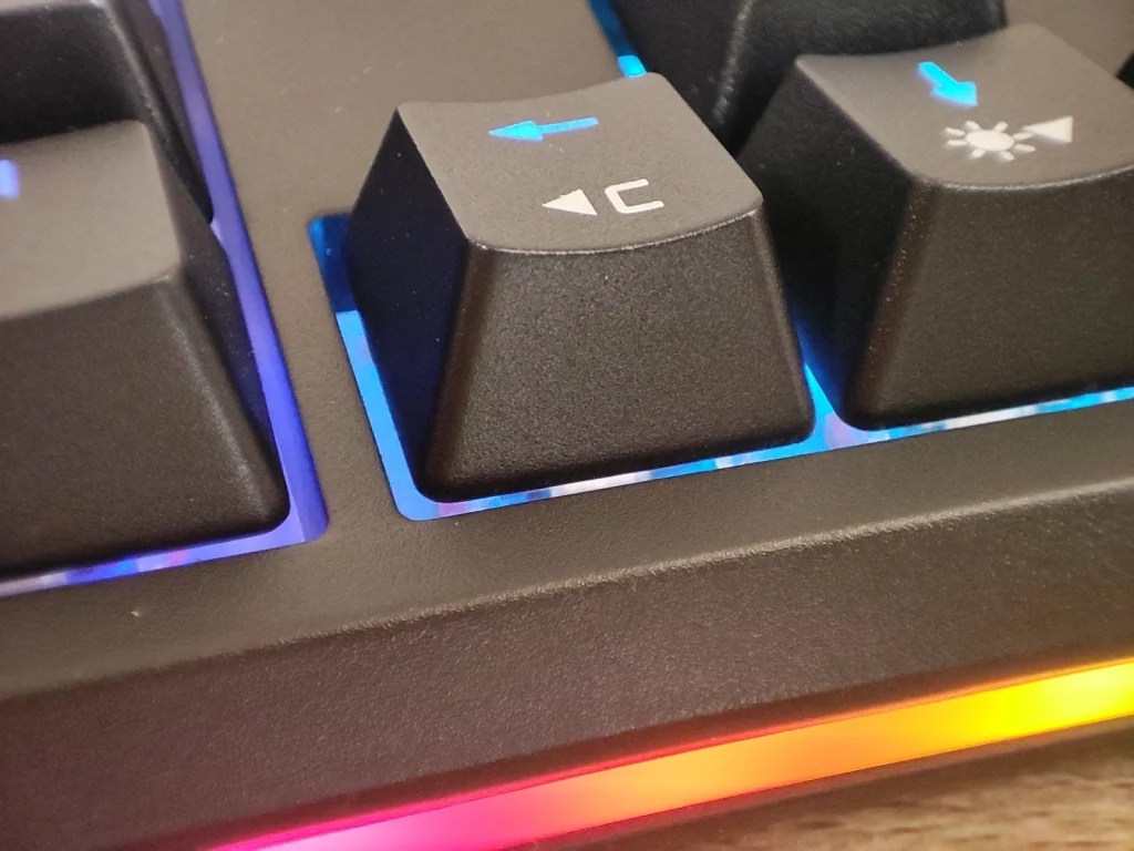 Review Irocks K71R 24 Review Irocks K71R 24