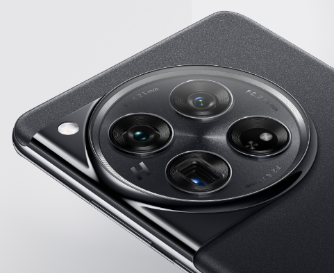 OnePlus 13: nuevo diseño y pantalla 2K, según filtraciones 2 OnePlus 13: nuevo diseño y pantalla 2K, según filtraciones 1