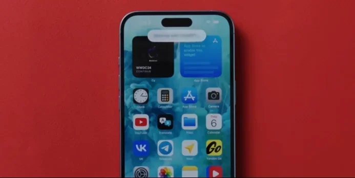iOS 18.4 iOS 18.4